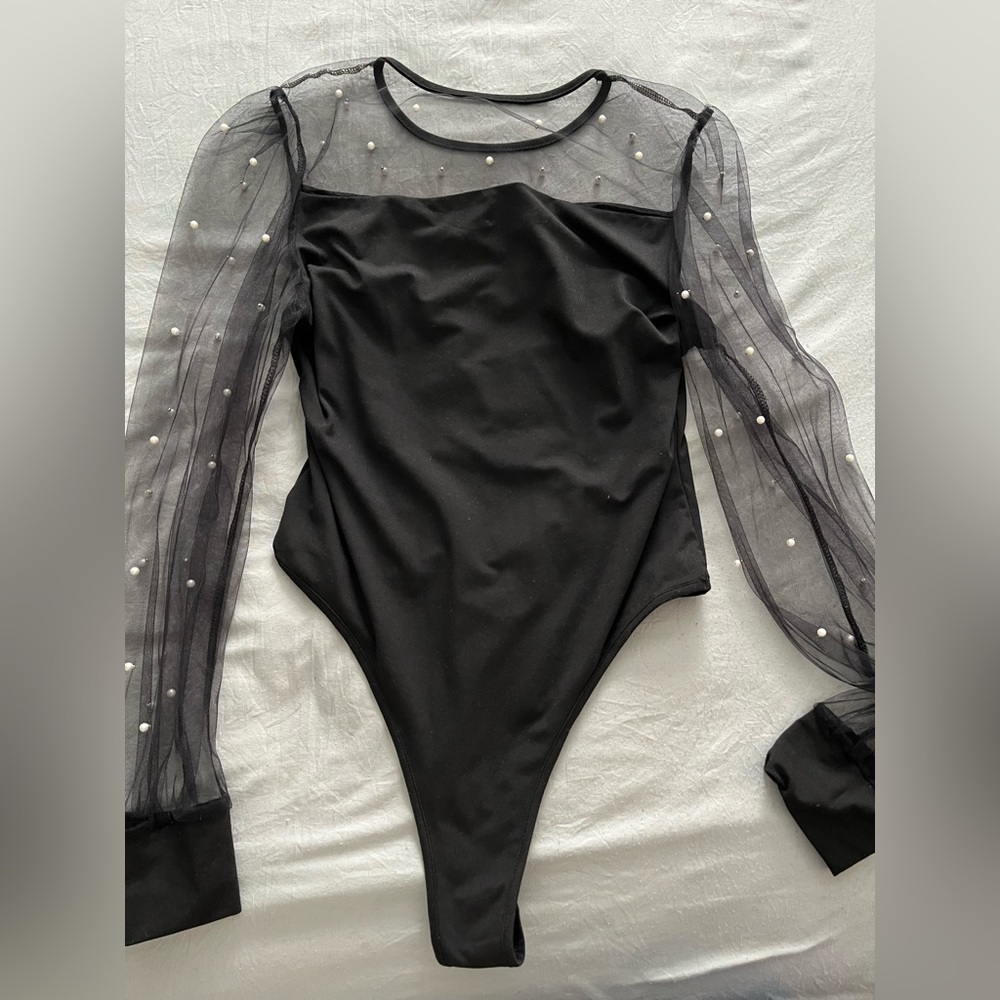 PEARL BLACK BODYSUIT